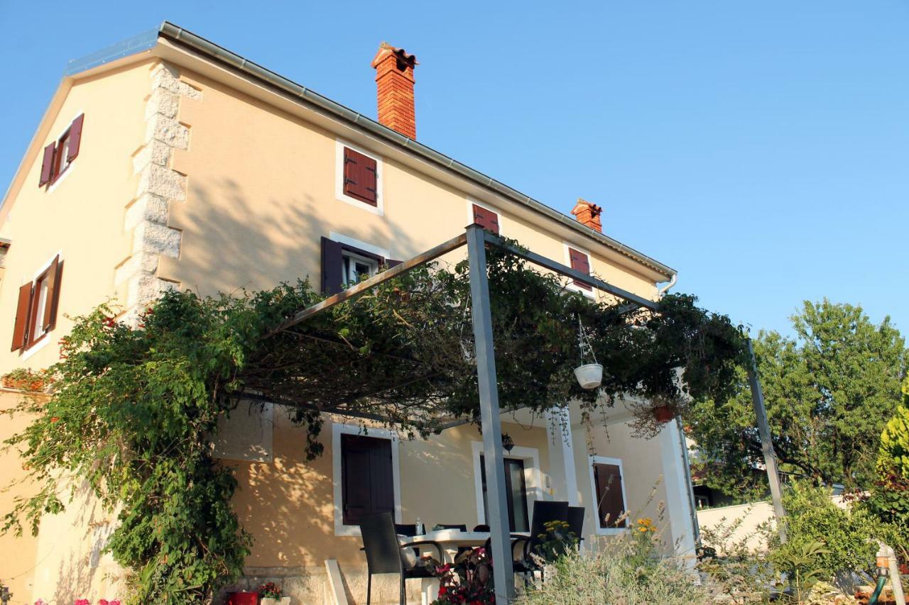 Apartments Borghetto Винкуран Экстерьер фото