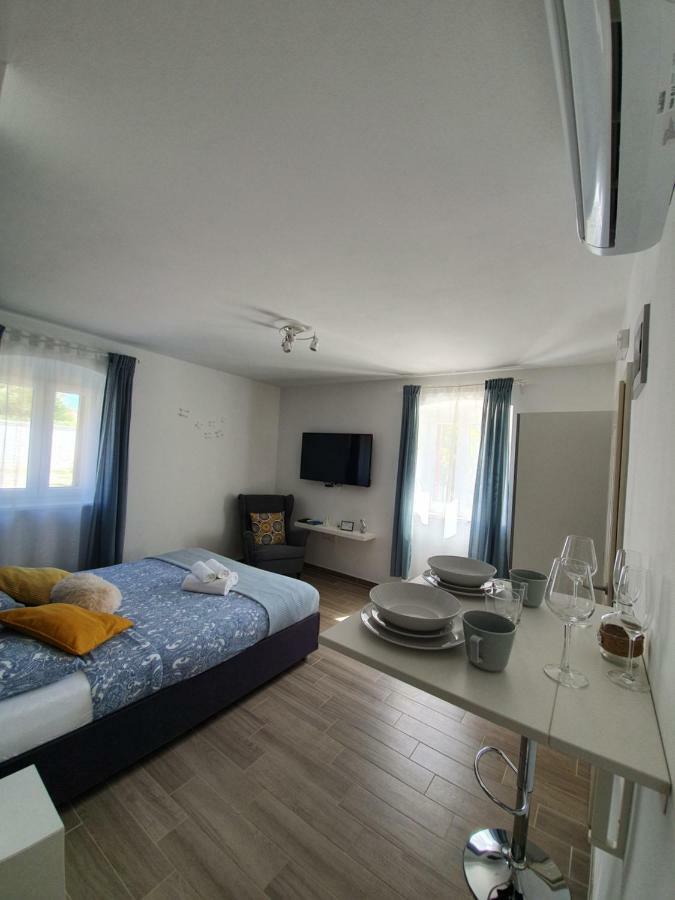 Apartments Borghetto Винкуран Экстерьер фото